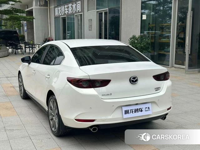Mazda 3 Angkesaila 2022 Белый из Китая, фото 2