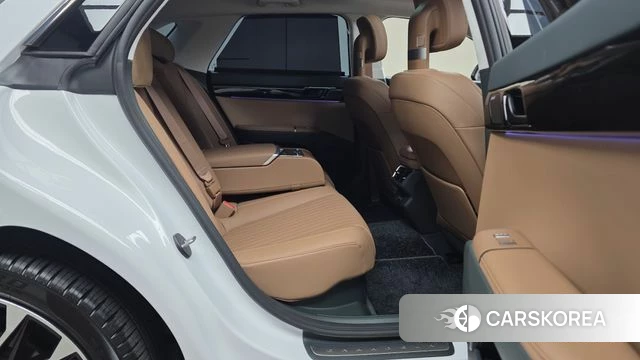 Hyundai Grandeur Hybrid (GN7) 2025 Белый из Кореи, фото 2