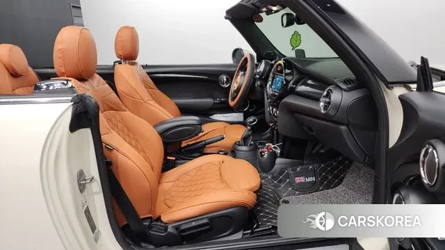 Mini Cooper Convertible 2019 Белый из Кореи, фото 2