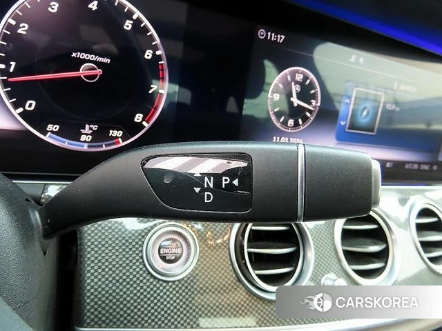 Mercedes-Benz E-Class W213 2019 Черный из Кореи, фото 2