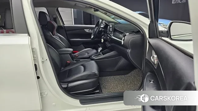 Kia Come New K3 2019 Белый из Кореи, фото 2