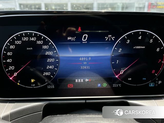 Mercedes-Benz Class C 2022 Белый из Китая, фото 2