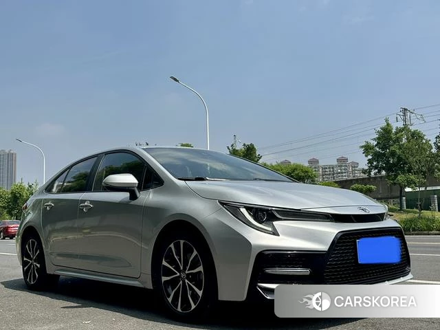 Toyota Lei Ling 2021 Серебристо-серый из Китая, фото 2