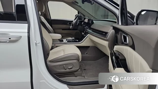 Kia Carnival 4th generation 2021 Белый из Кореи, фото 2