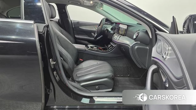 Mercedes-Benz CLS-Class C257 2018 Черный из Кореи, фото 2