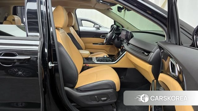 Kia Carnival 4th generation 2021 Черный из Кореи, фото 2