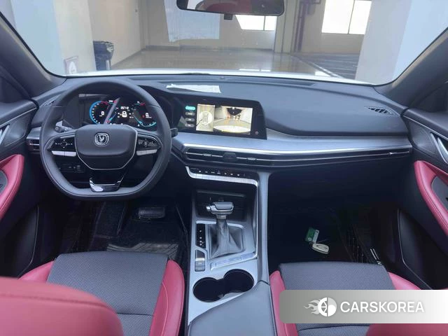 Chang'an CS35 PLUS 2023 Белый из Китая, фото 2