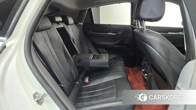 BMW X6 (F16) 2018 Белый из Кореи, фото 2