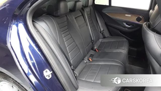 Mercedes-Benz E-Class W213 2021 Синий из Кореи, фото 2