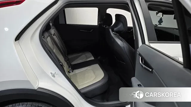 Kia Di Ol Nu Niro 2022 Белый из Кореи, фото 2