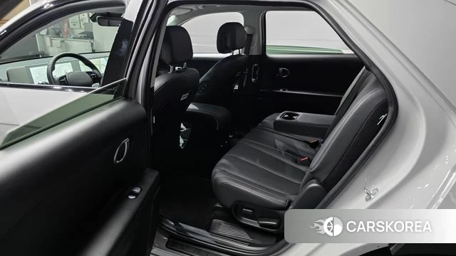 Hyundai Ionic 5 2023 Серебристо-серый из Кореи, фото 2