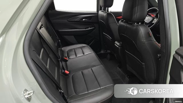Chevrolet (GM Daewoo) The New Trail Blazer 2023 Зеленый из Кореи, фото 2