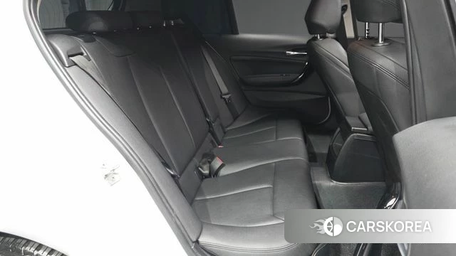 BMW 1 Series (F20) 2018 Белый из Кореи, фото 2