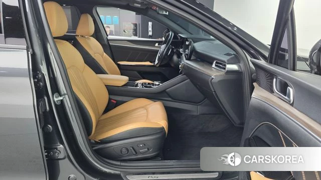 Kia K5 3rd generation 2020 Серый из Кореи, фото 2