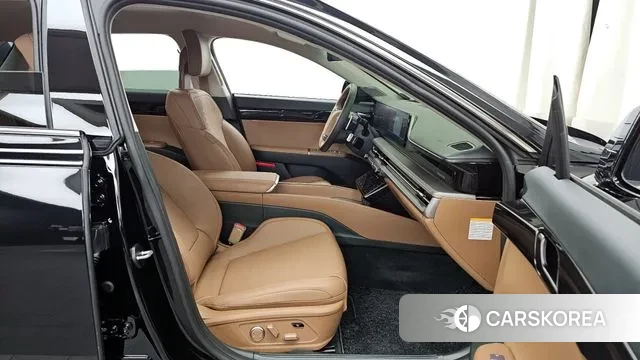 Hyundai Grandeur Hybrid (GN7) 2023 Черный из Кореи, фото 2