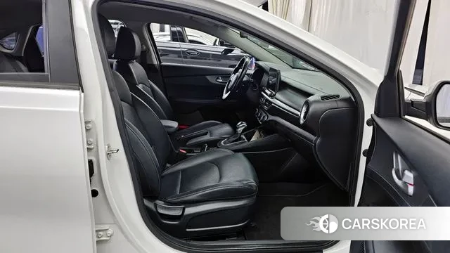 Kia Come New K3 2018 Белый из Кореи, фото 2