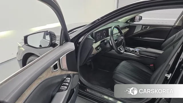 Kia K8 Hybrid 2022 Черный из Кореи, фото 2