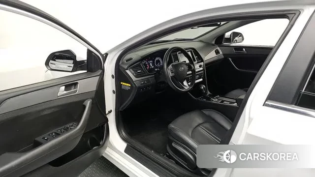 Hyundai Sonata New Rise 2018 Белый из Кореи, фото 2