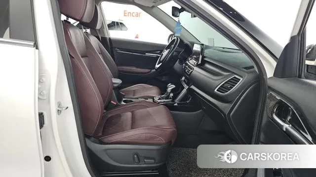 Kia Seltos 2021 Белый из Кореи, фото 2