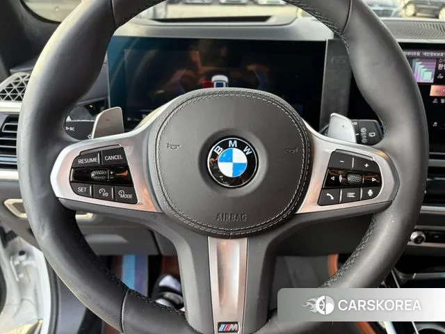 BMW X7 (G07) 2024 Белый из Кореи, фото 2