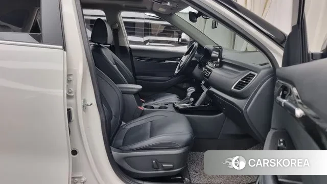 Kia Seltos 2019 Белый из Кореи, фото 2