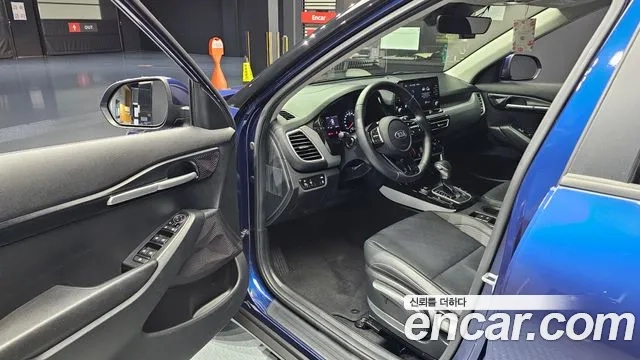 Kia Seltos 2020 Синий из Кореи, фото 2