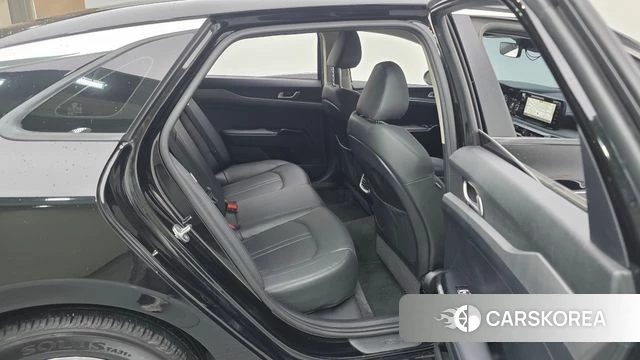 Kia K5 3rd generation 2021 Черный из Кореи, фото 2