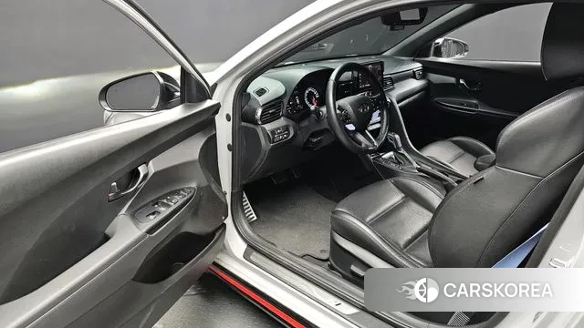 Hyundai Veloster (JS) 2020 Серебристо-серый из Кореи, фото 2