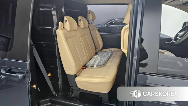 Hyundai Staria 2022 Серый из Кореи, фото 2