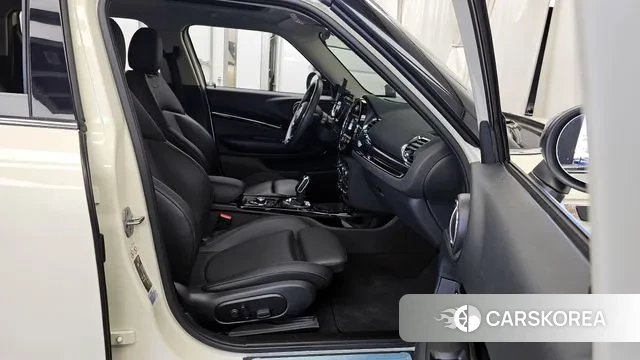 Mini Cooper Clubman 2020 Жемчужный цвет из Кореи, фото 2