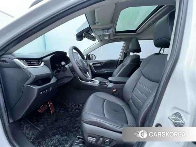 Toyota RAV4 Rongfang 2022 Белый из Китая, фото 2