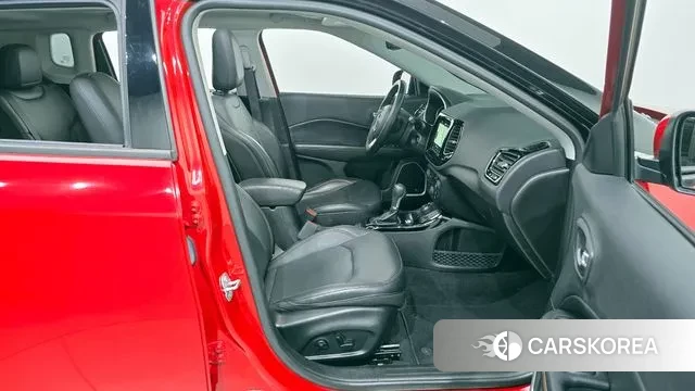 Jeep Compass 2nd Generation 2019 Красный из Кореи, фото 2