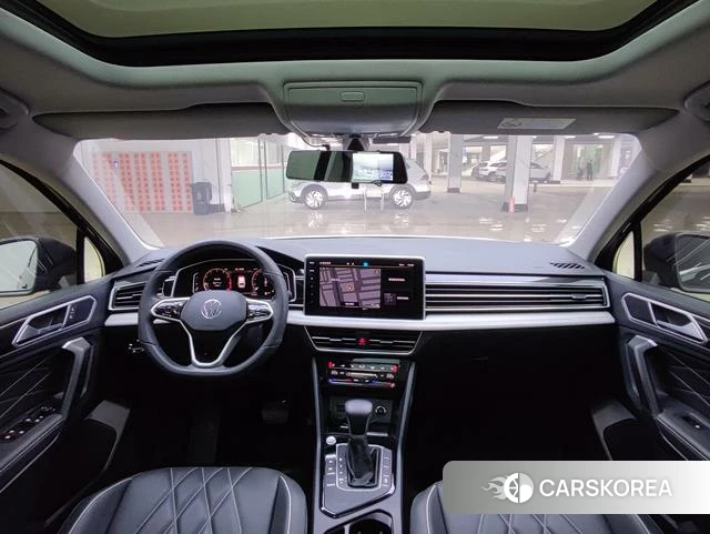 Volkswagen Tiguan L 2022 Черный из Китая, фото 2