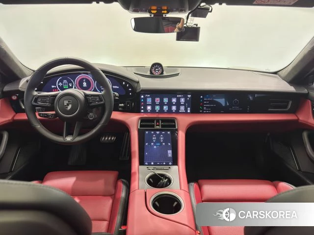 Porsche Taycan 2024 Серебристо-серый из Кореи, фото 2