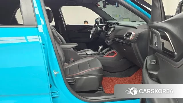 Chevrolet (GM Daewoo) Trailblazer 2021 Небесно-голубой из Кореи, фото 2