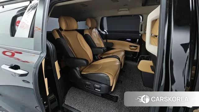 Kia Carnival 4th generation 2023 Черный из Кореи, фото 2