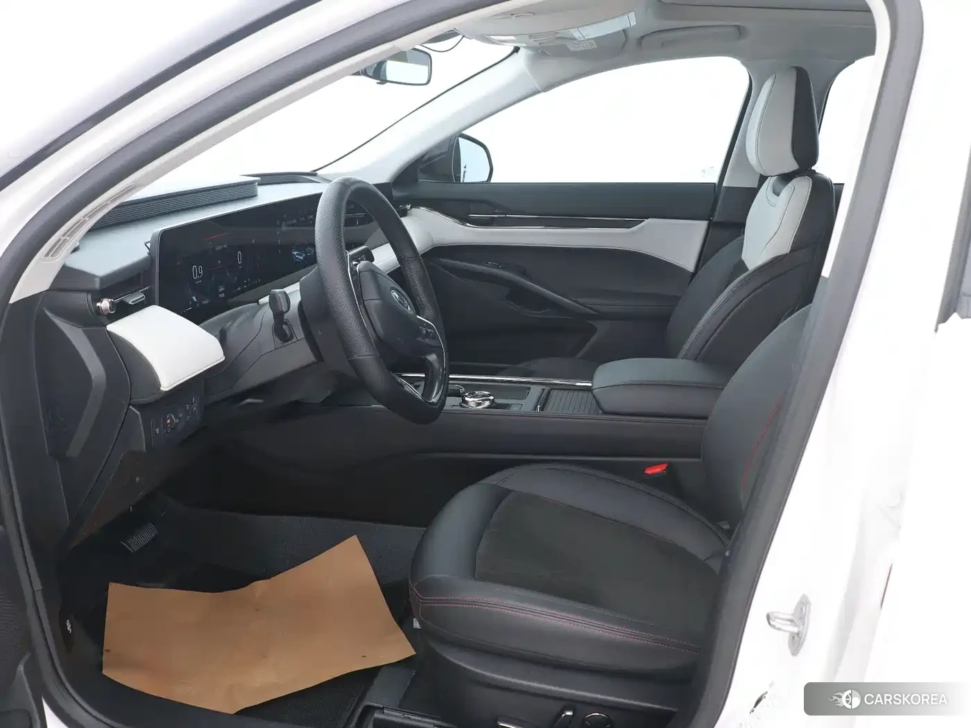 Ford Mondeo 2022 Белый из Китая, фото 2
