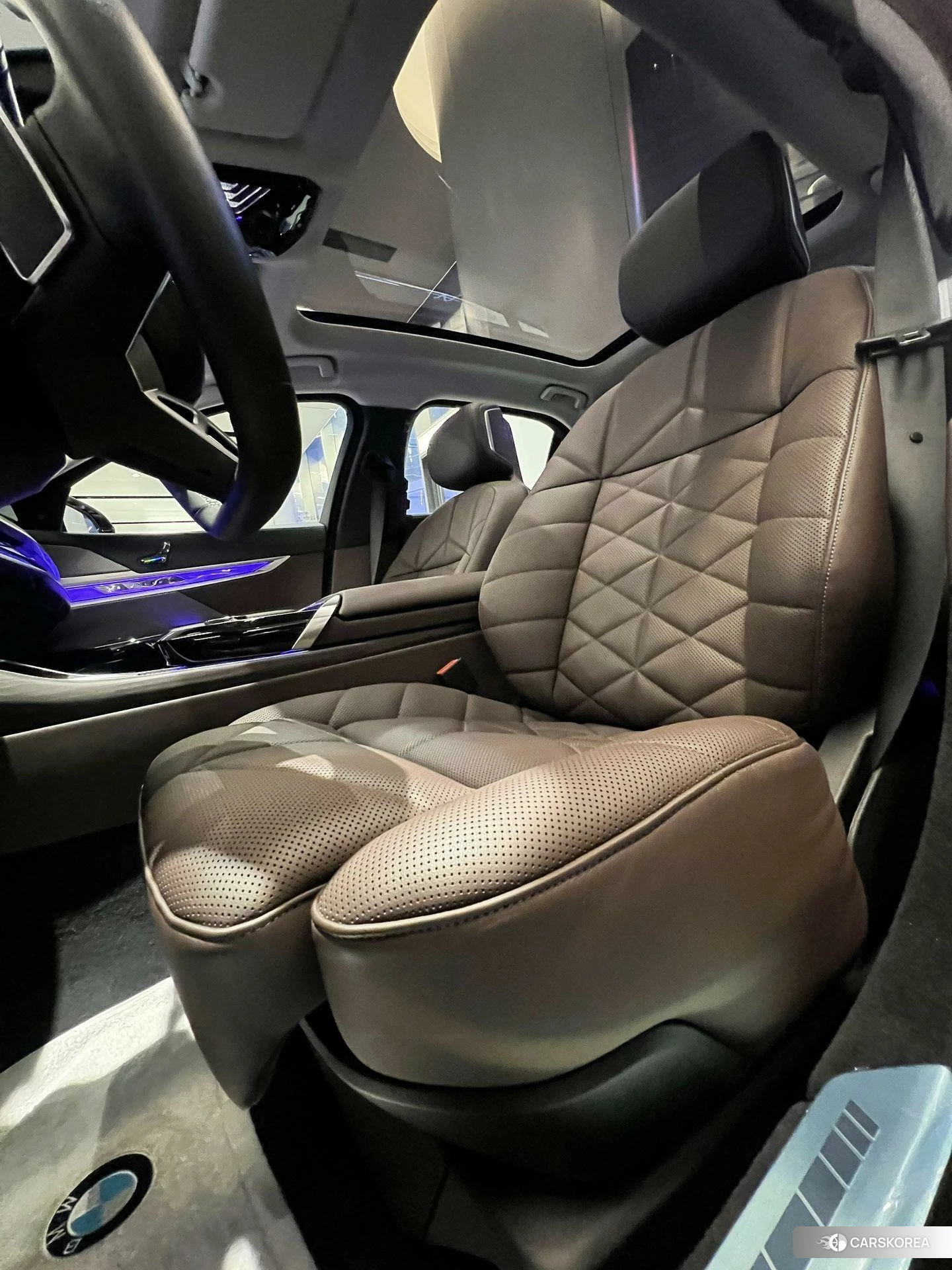 BMW 7 series 2022 Черный из Китая, фото 2
