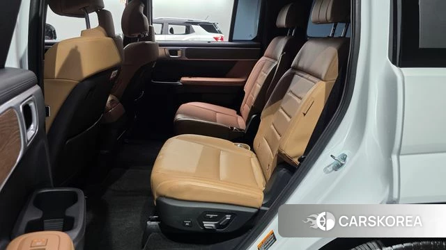 Hyundai Santa Fe (MX5) 2024 Белый из Кореи, фото 2