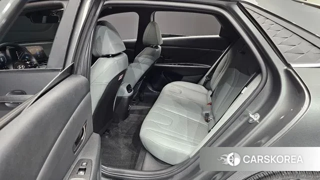 Hyundai The New Avante (CN7) 2023 Серый из Кореи, фото 2