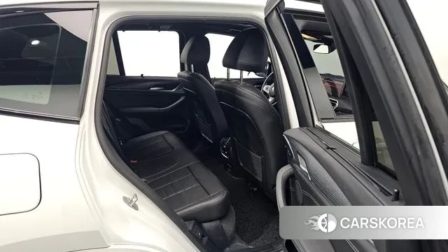 BMW X3 (G01) 2022 Белый из Кореи, фото 2