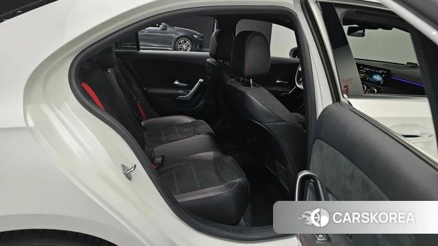 Mercedes-Benz A-Class W177 2020 Белый из Кореи, фото 2