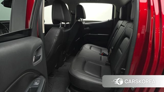 Chevrolet (GM Daewoo) Real New Colorado 2022 Красный из Кореи, фото 2