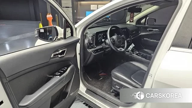 Kia Sportage 5th Generation 2023 Белый из Кореи, фото 2