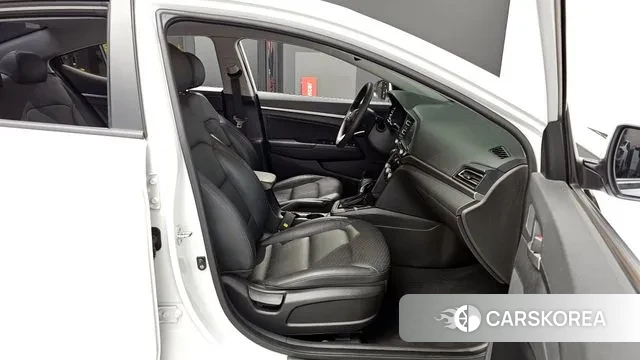 Hyundai The New Avante AD 2018 Белый из Кореи, фото 2