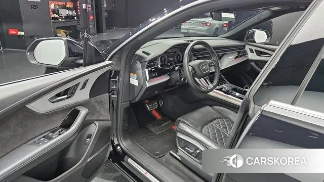 Audi Q8 (4M) 2021 Черный из Кореи, фото 2