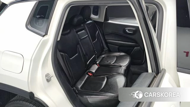 Jeep Compass 2nd Generation 2019 Белый из Кореи, фото 2