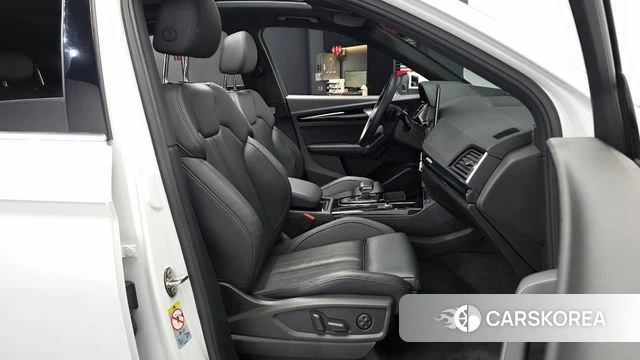 Audi Q5 (FY) 2021 Белый из Кореи, фото 2