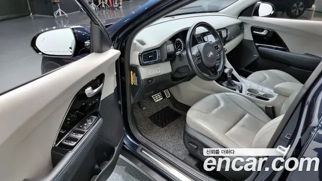 Kia Niro 2018 Синий из Кореи, фото 2