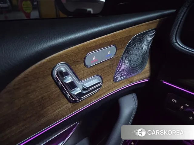 Mercedes-Benz GLE-Class W167 2022 Белый из Кореи, фото 2